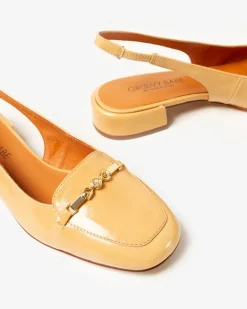 CORA BEIGE