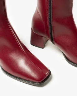 DAISY BORDEAUX OPACO
