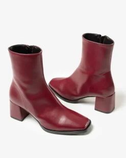 DAISY BORDEAUX OPACO