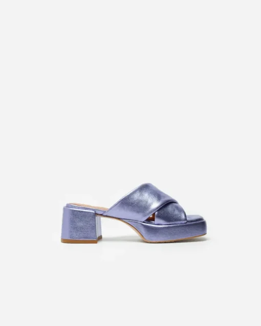 23077 LILLA