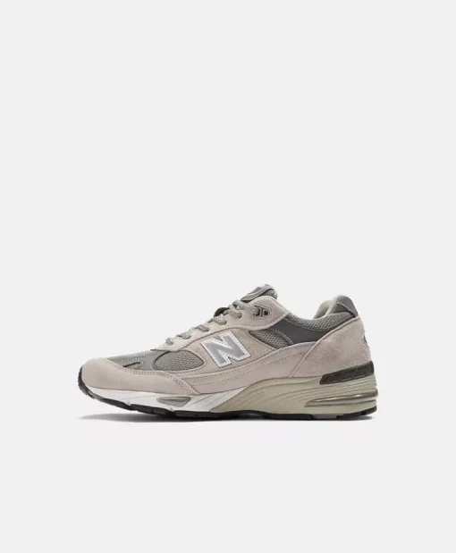M991GL MADE IN UK